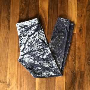 LC Velvet leggings